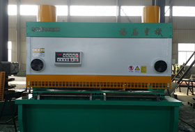 QC11Y-30×2500液壓閘式(shì)剪闆機