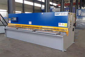 2016款擺式(shì)剪闆機QC12Y-6*4000