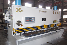 QC11Y-16×3200液壓閘式剪闆機(jī)