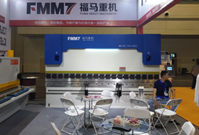 DA52  4+1  100T4000 數控折彎(wān)機  