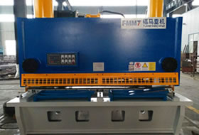 液壓(ya)閘式剪闆機QC11Y-25X2500